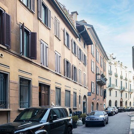 Ferienwohnung Easylife - Splendido Bilocale San Babila Duomo Mailand Exterior foto
